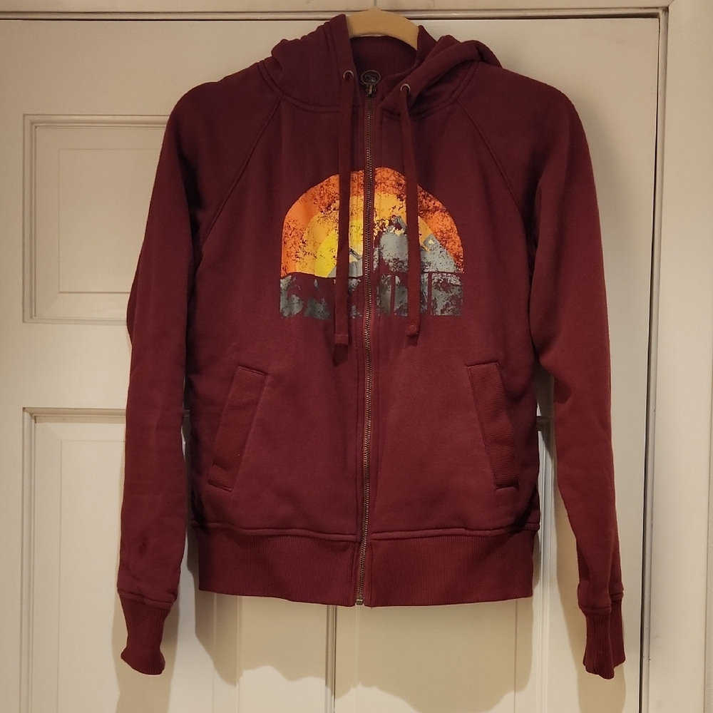 DAKINE Women's M Maroon Zip-Up Hoodie with Sunrise Graphic